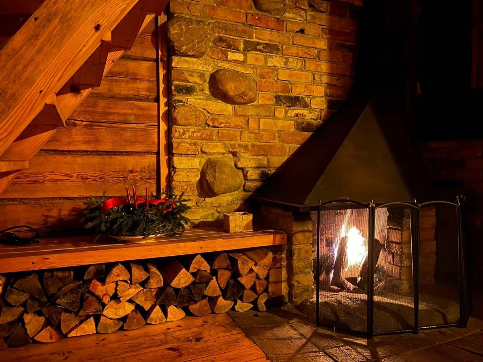 Hostal Labanoro Pasaka - Elenutes Namai Berniunai Exterior foto